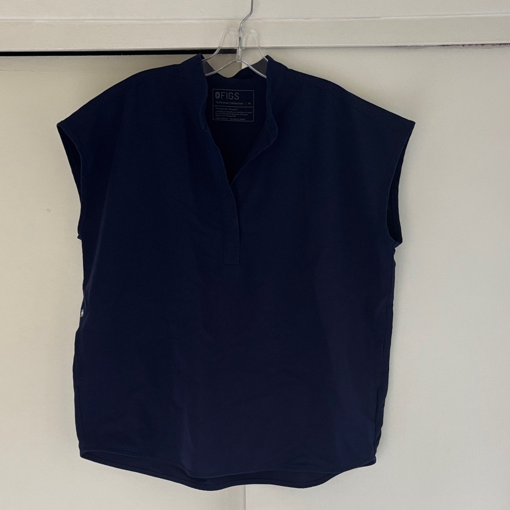 Figs Navy Rafaela Scrub Top